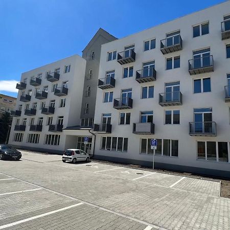 2 Room Apartment With Balcony Liptovský Mikuláš Eksteriør bilde