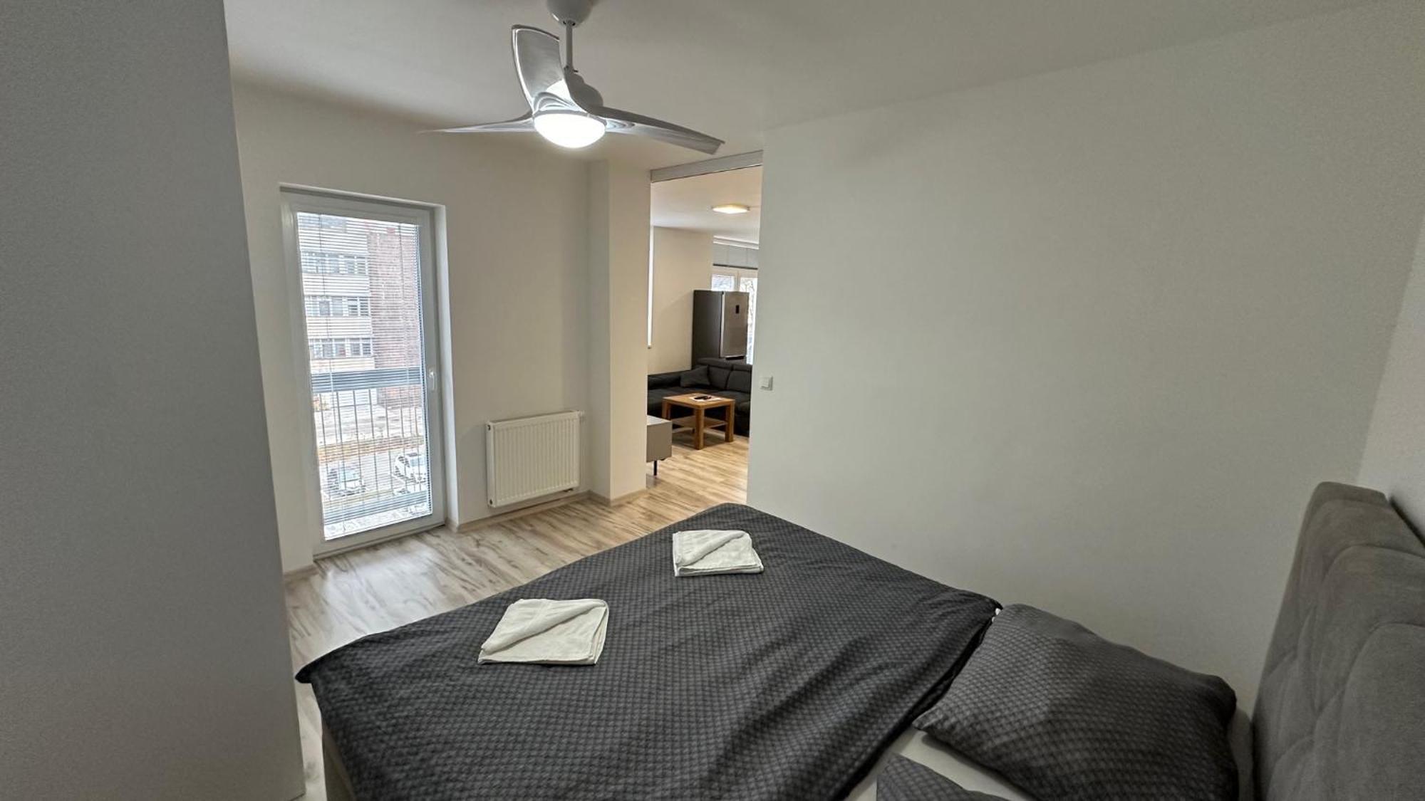 2 Room Apartment With Balcony Liptovský Mikuláš Eksteriør bilde